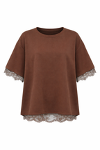 Mocha Muse T-shirt